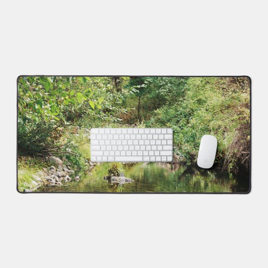 Tranquillité dans les bois..... (Clavier et souris)