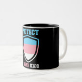 TransKinderen beschermen Tweekleurige Koffiemok (Voorkant rechts)