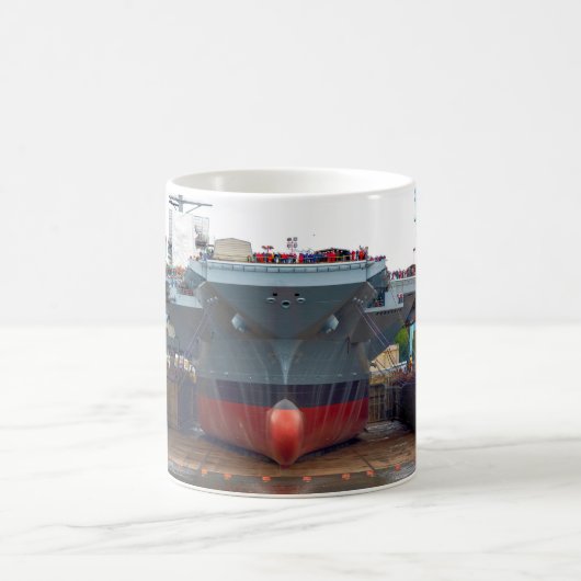 TRANSPORTEUR D'AÉRONEF AMÉRICAIN - CVN-78 Mug (Centre)