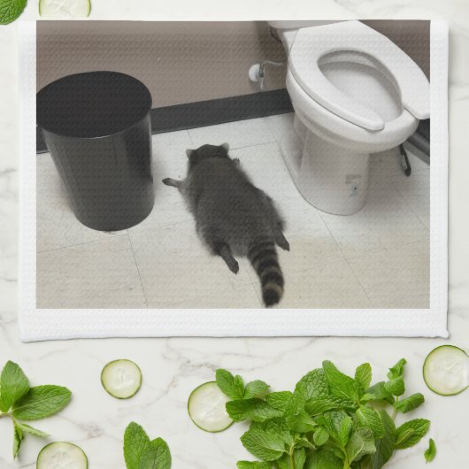 TRASHED PANDA KITCHEN TOWEL THEEDOEK (Gevouwen)