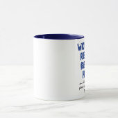 Travaillant vraiment, tasse vraiment dure de (Centre)