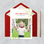 Tree Confetti Moderne Appartement Carte photo de v<br><div class="desc">Un message de vacances amusant et joyeux et des confettis d'arbre ludique encadrent votre photo de famille. N'oubliez pas d'ajouter un message personnalisé de bonnes nouvelles à l'intérieur avec une autre photo et votre nom de famille.</div>