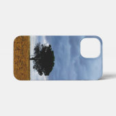 Tree in an empty field iPhone hoesje (Achterkant horizontaal)