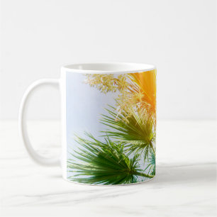 Tree palm bright sun summer background tropical p. koffiemok