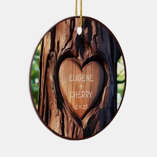 Tree Trunk Hand gesneden namen Romantische Keepsak Keramisch Ornament (Rechts)