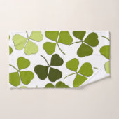 Trèfle vert dans une variété de nuances (Serviette à main)