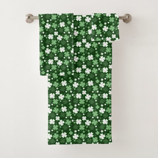 Trèfle vert, jour de la Saint-Patrick (En situation)
