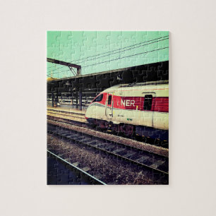 Trein, bij station Leeds. Legpuzzel