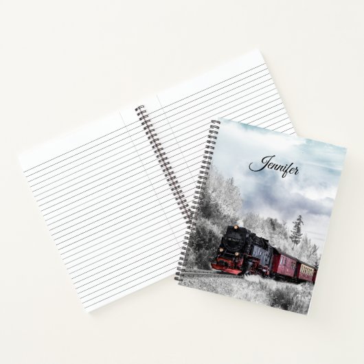 trein door het winterlandschap notitieboek (Binnen)