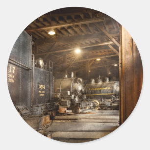 Trein - Gereed in de locomotiefloods Ronde Sticker