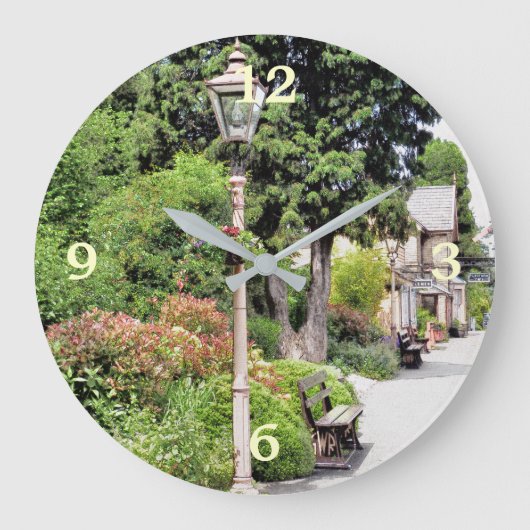 TREINSTATION GROTE KLOK (Voorkant)