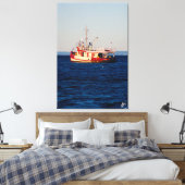 Trekboot op Mutiny Bay #2 Canvas Afdruk (Insitu (Slaapkamer))