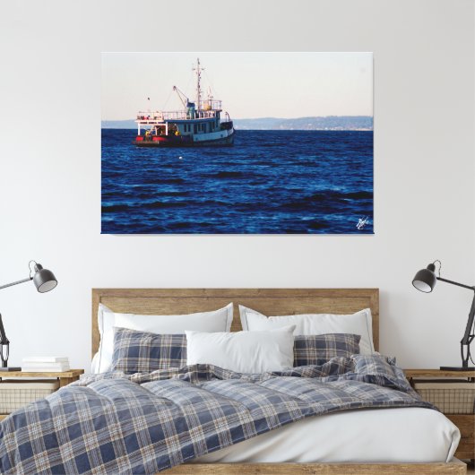 Trekboot op Mutiny Bay #3 Canvas Afdruk (Insitu (Slaapkamer))