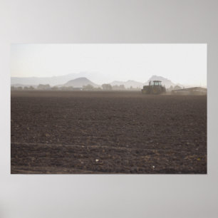 Trekker op het veld poster