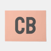Trend Kleur Zachte Perzik Monogram Deurmat (Voorkant)