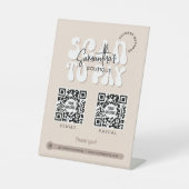Trendy 2 QR Codes Scannen naar Betalen Retro Beige Reclamebord Met Voetstuk (Voorkant)