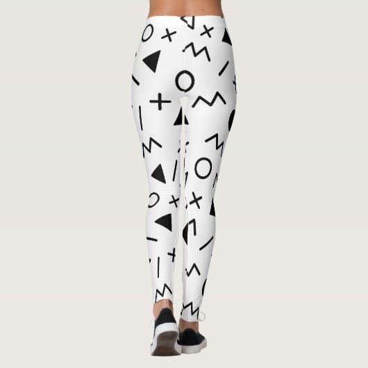Trendy 80s Pattern Black and White Leggings (Achterkant)