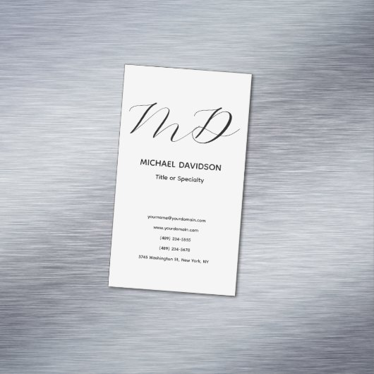 Trendy aanbevolen minimalistische moderne vlakte magnetisch visitekaartje (Voorbeeld)