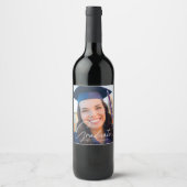 Trendy Afstuderen foto gepersonaliseerd feest Wijn Etiket (Voorkant)