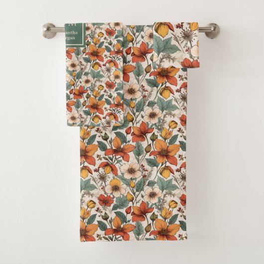 Trendy Autumn Garden Olive Rust Personalized Towel (En situation)