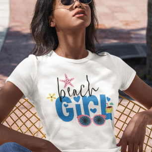 Trendy Beach Girl Typography Vacation Draag T-shirt
