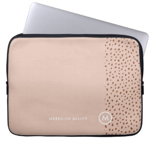 Trendy Beige Monogram met Terracotta Boho Brown Laptop Sleeve