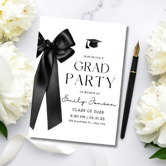 Trendy Black Bow Graduation Party Coquette Grad  Kaart
