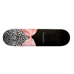 Trendy Black en White Leopard Print Pink Skateboard