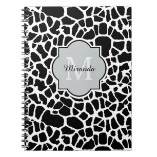 Trendy Black White Giraffe Print Monogramed Name Notitieboek