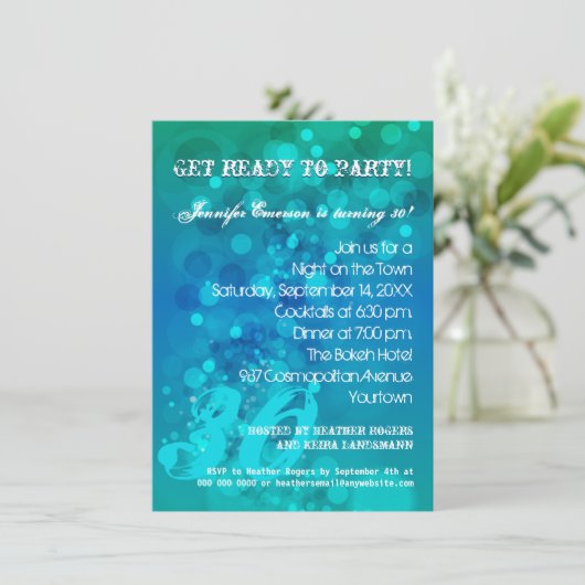 Trendy Blue Green Bokeh Party Invitation Kaart (Staand voorkant)