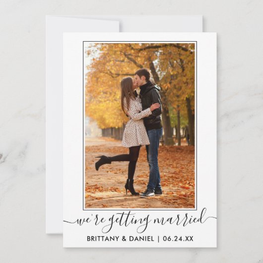 Trendy Calligrafiescript dat Gehuwd wordt Save The Date (Voorkant)