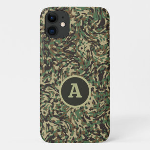 Trendy camouflage groene gepersonaliseerde letter iPhone 11 hoesje
