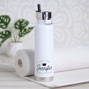 Trendy Chic Pilates Prinses Zwarte Typografie Waterfles