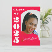 Trendy Chic Script Roze Afstudeerfeest Kaart (Staand voorkant)