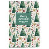 Trendy Christmas trees gift bag editable layout Medium Cadeauzakje (Voorkant)