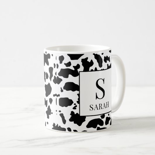 Trendy Cow Print Monogram Initial Name Mug (Devant droit)