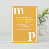 Trendy Cute Monogram Marigold Wedding Uitnodiging (Staand voorkant)