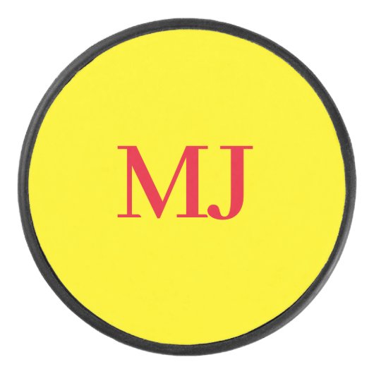 Trendy effen eenvoudig geel rood monogram initiale hockey puck (Voorkant)
