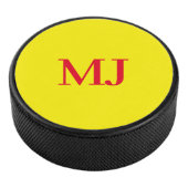 Trendy effen eenvoudig geel rood monogram initiale hockey puck (3/4)