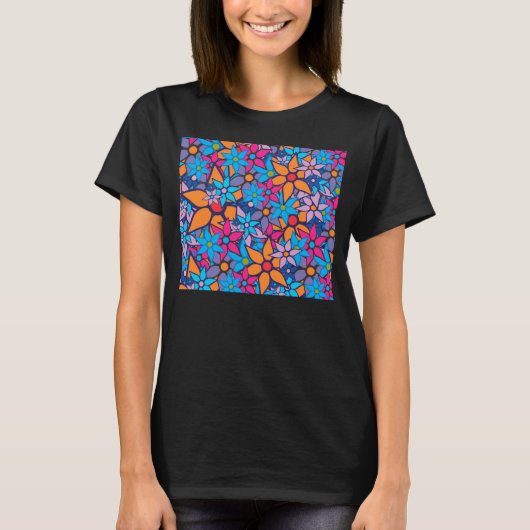 Trendy Floral Pattern T-shirt (Voorkant)