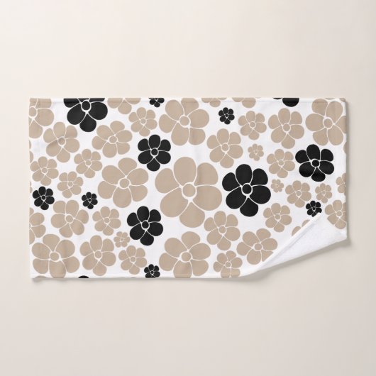 Trendy Flower Pattern in Taupe, Black en White Bad Handdoek (Handdoek)