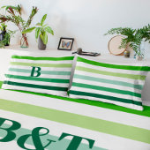 Trendy Green Stripes met Monogram Kussensloop