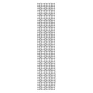 Trendy Grey and White Gingham Check Pattern Korte Tafelloper
