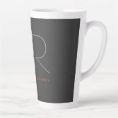 Trendy grijs zwart monogram effen latte mok (Rechts)