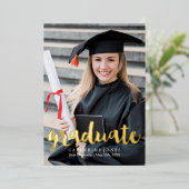 Trendy Hand Lettered Typography Afstuderen Folie Uitnodiging (Staand Voorkant)