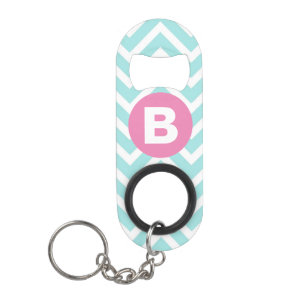 Trendy Lichtblauwe Chevron Roze Monogram Mini Flessenopener