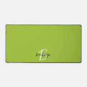 Trendy Limegroene Zwarte Witte Script Monogram Bureaumat (Voorkant)