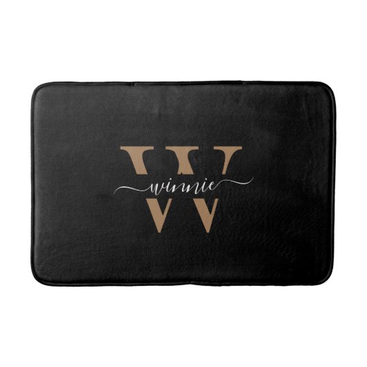 Trendy Minimalist Monogram Zwart Goud Script Naam Badmat (Voorkant)