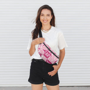 Trendy modern bloemmotief koele monogram roze heuptasje