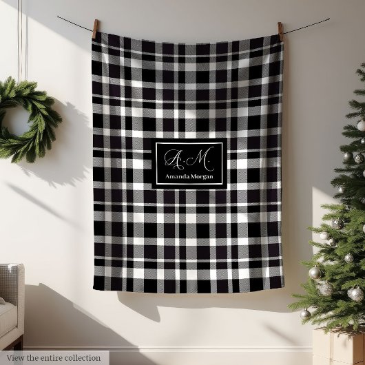 Trendy Modern Plaid in Grey Hues Monogram Throw Fleece Deken